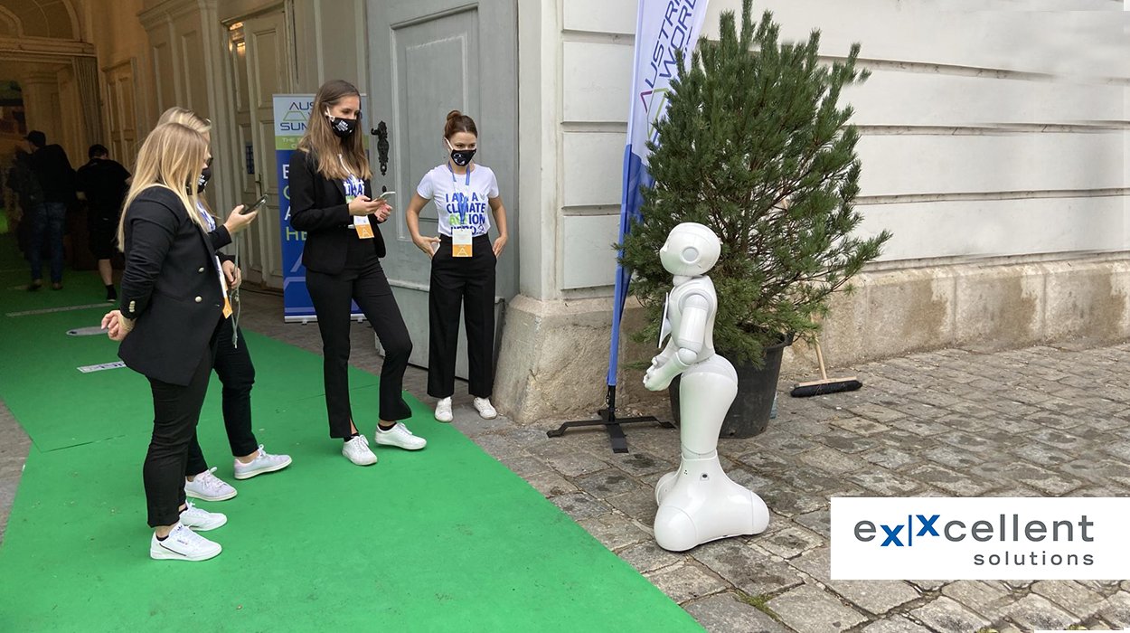 Emotionen und Effizienz am Point of Sale? Pepper® gewinnt jedes Herz und erleichtert Ihre Abläufe.